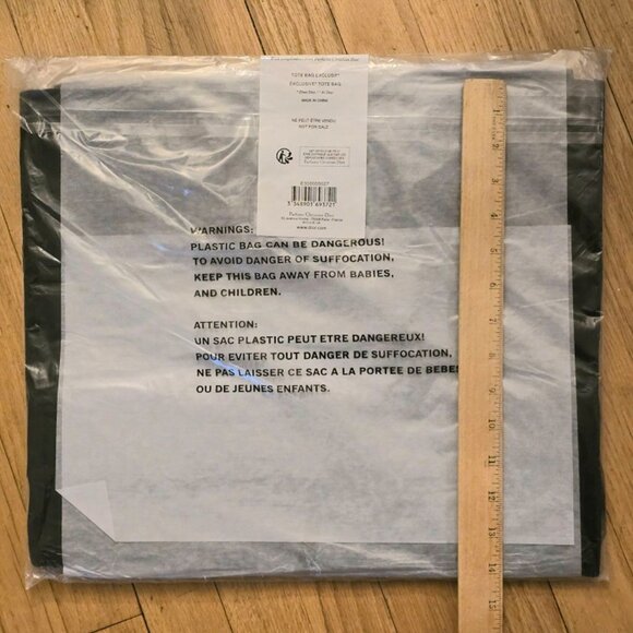 Dior Black Mesh Tote Bag + Free Beauty Sample - Picture 5 of 6